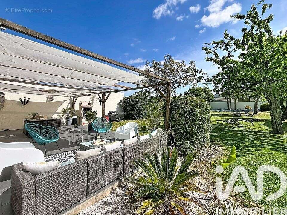 Photo 2 - Maison à TOURS