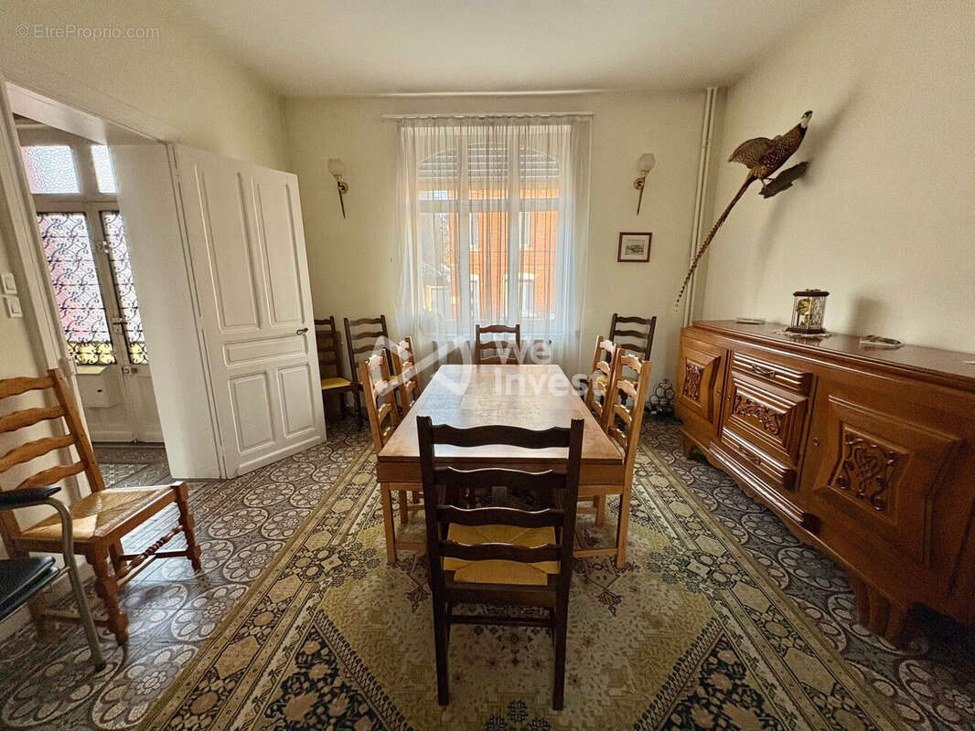 Maison à AULNOYE-AYMERIES