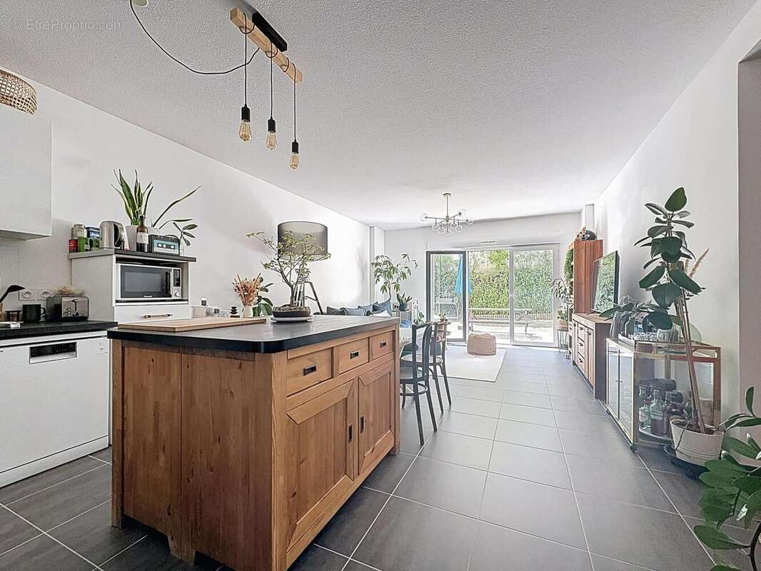 Photo 5 - Appartement à SAINT-JEAN-DE-VEDAS