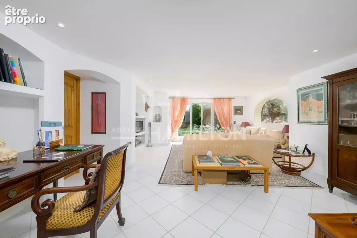 Maison de charme avec piscine à proximité de Valbonne - photo 5