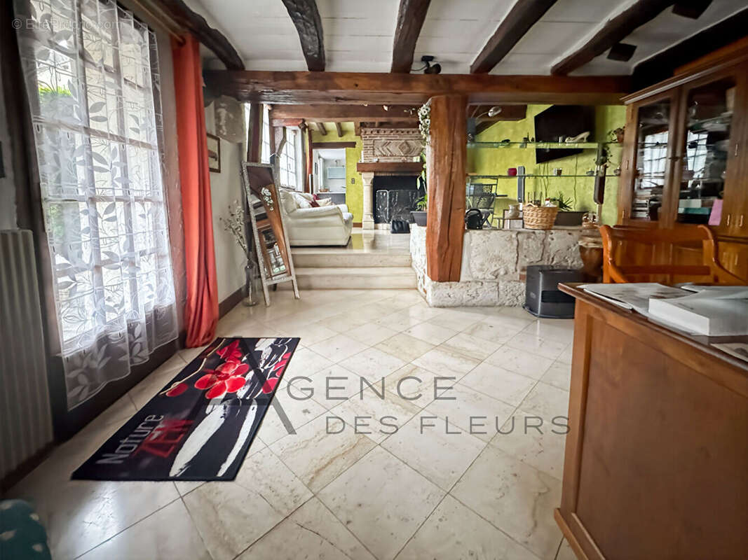 Maison à TOURVILLE-LA-RIVIERE