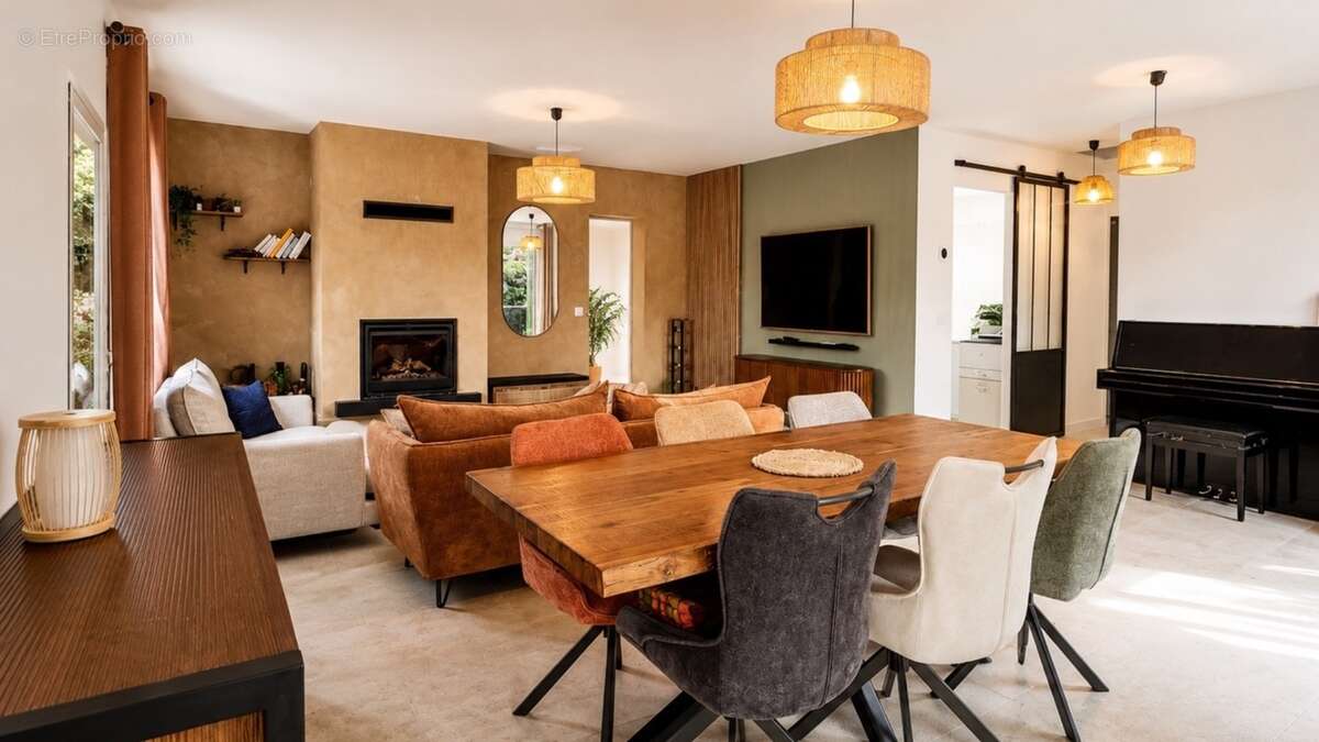 Maison 3 chambres, rénovée, de plain-pied avec piscine chauffée et jacuzzi - photo 7