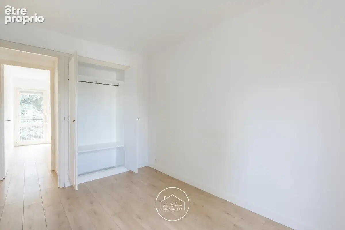 Appartement - 4 pièces avec balcon - 2 chambres SCEAUX - photo 11