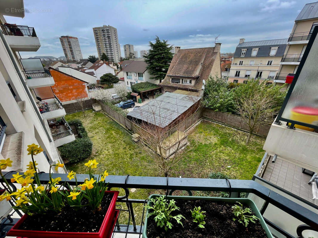 Appartement à DRANCY
