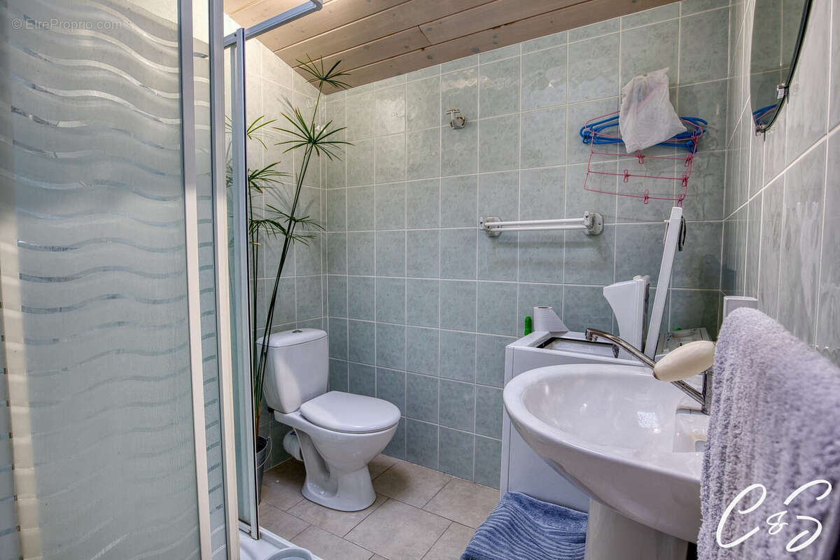 Maison à SAINT-JEAN-TROLIMON