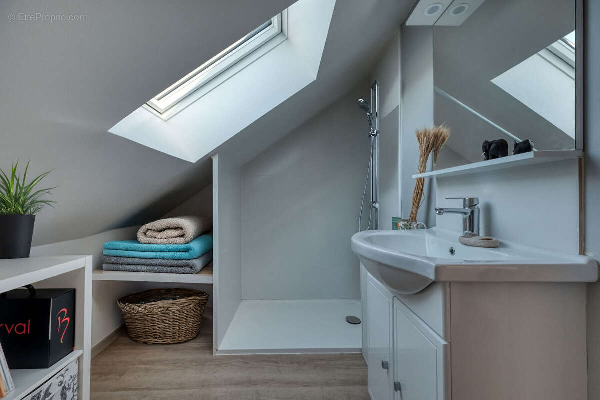 Maison à MAREIL-MARLY