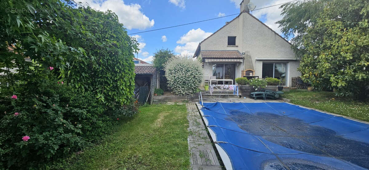 Maison à CUSSET