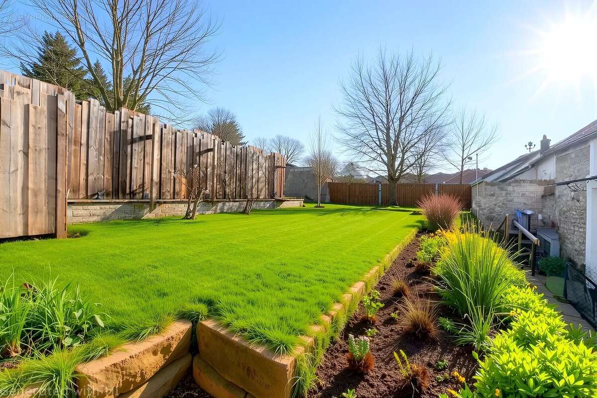 Maison en pierre de 113 m² + 50 m² aménageables + jardin de 500 m² - Brueil-en-Vexin - photo 12