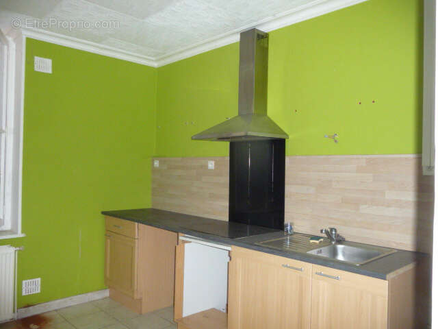 Appartement à SAINT-JUST-SAINT-RAMBERT