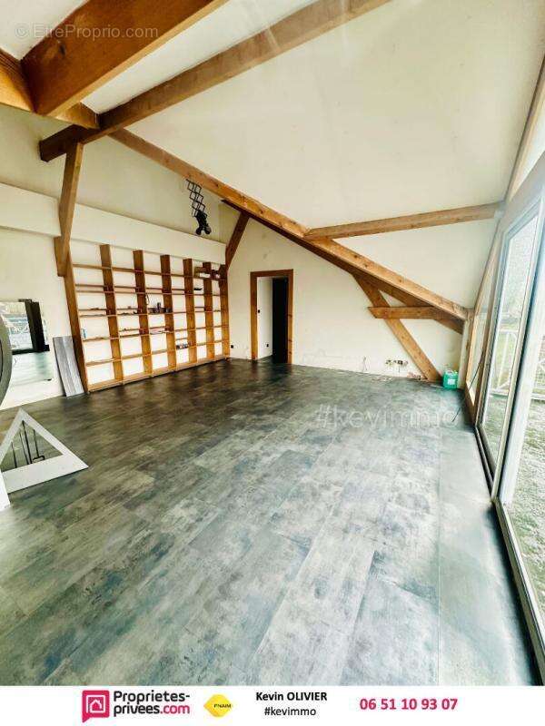 Appartement à BRUAY-LA-BUISSIERE