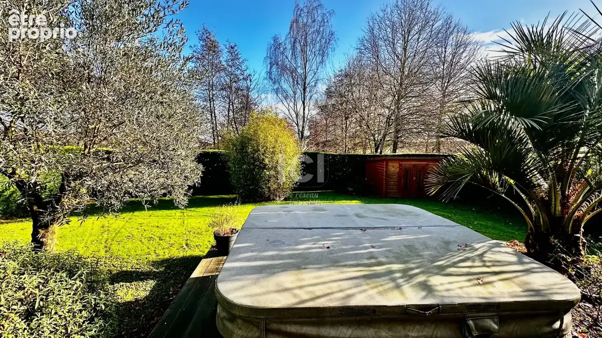 Maison Sainte Luce Sur Loire - 190 m² - photo 14