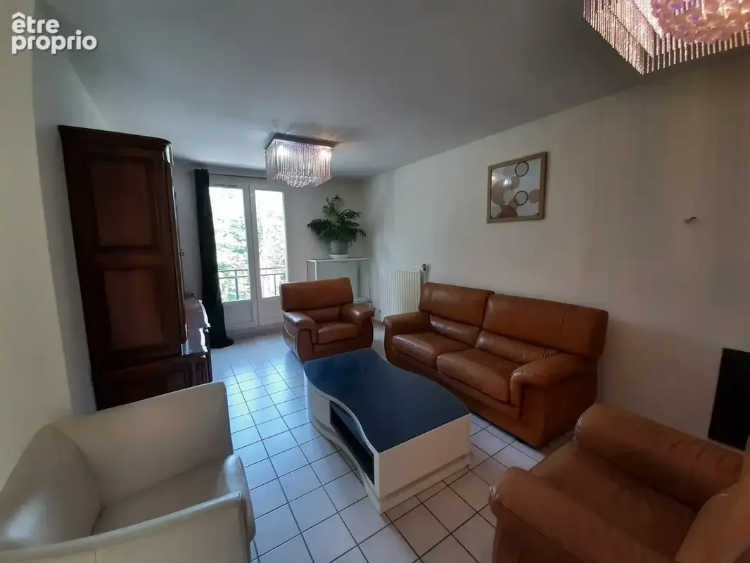 Maison 5 pièces 196 m² à vendre à Sorbiers (42290) - photo 4