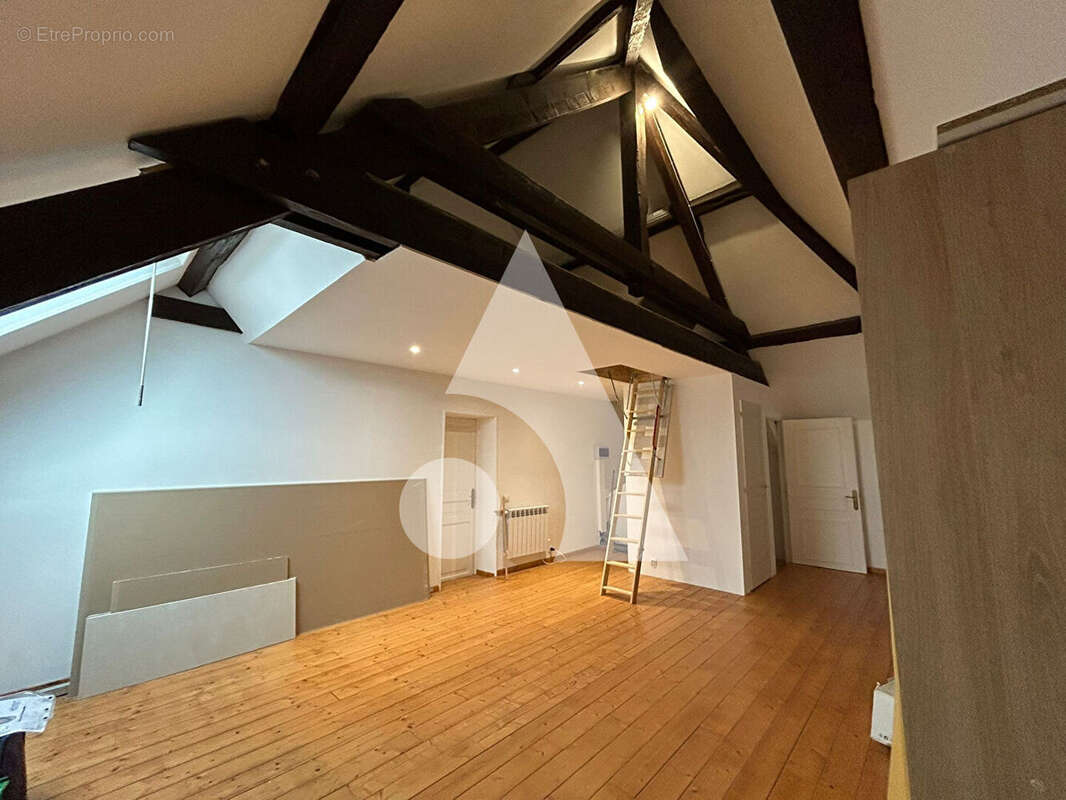 Maison secteur COULOMMIERS 6 pièces 195 M² - photo 15