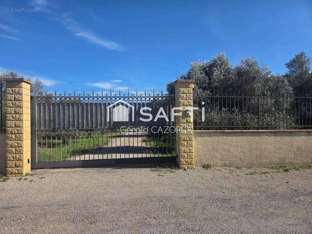 Photo 3 - Terrain à CEYRAS