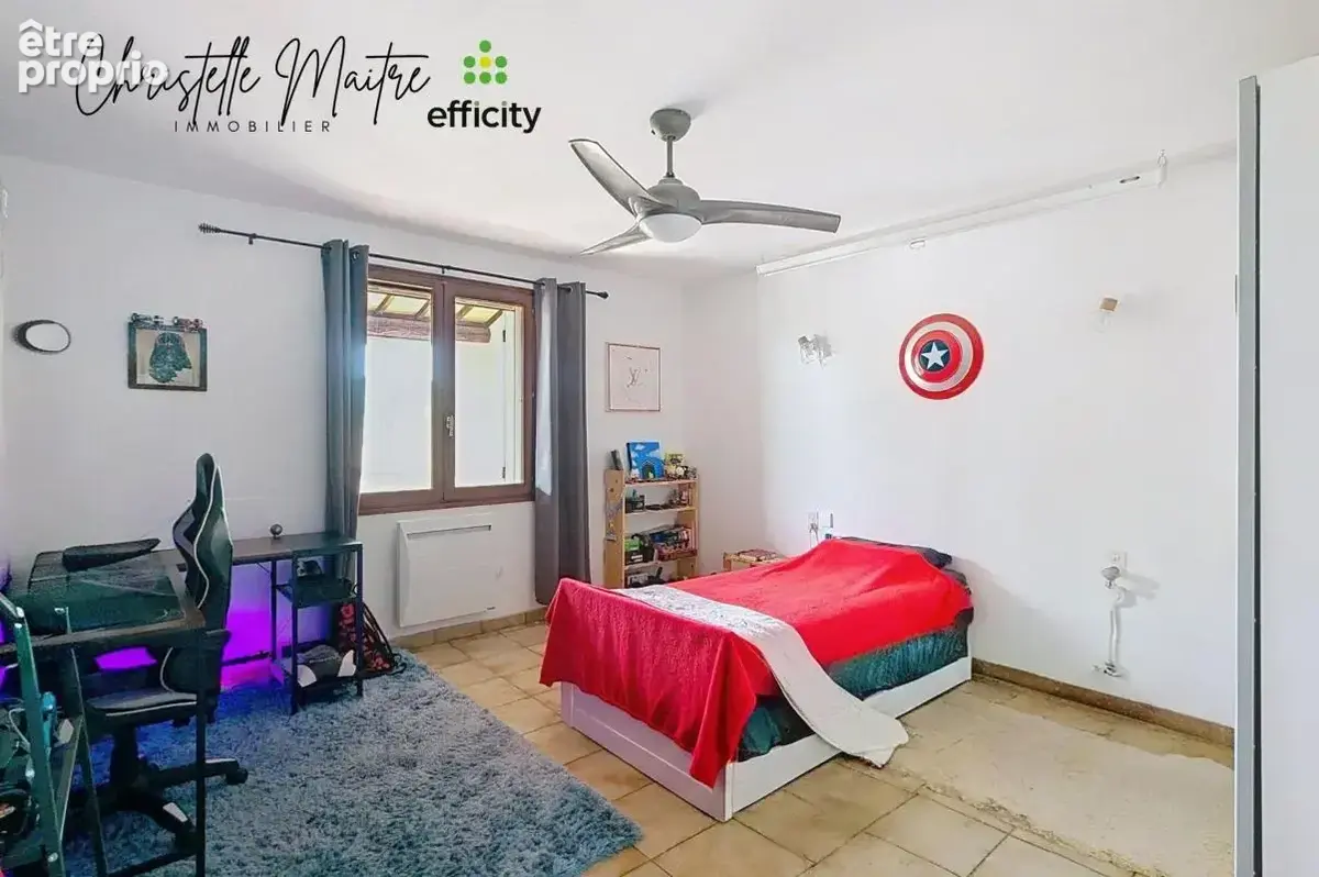 Maison 6 pièces 140 m² à vendre à Mouries (13890) - photo 9