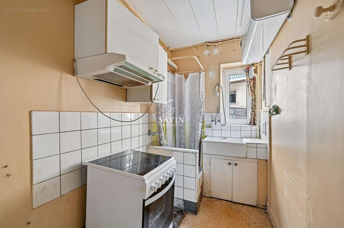 Appartement à PARIS-18E