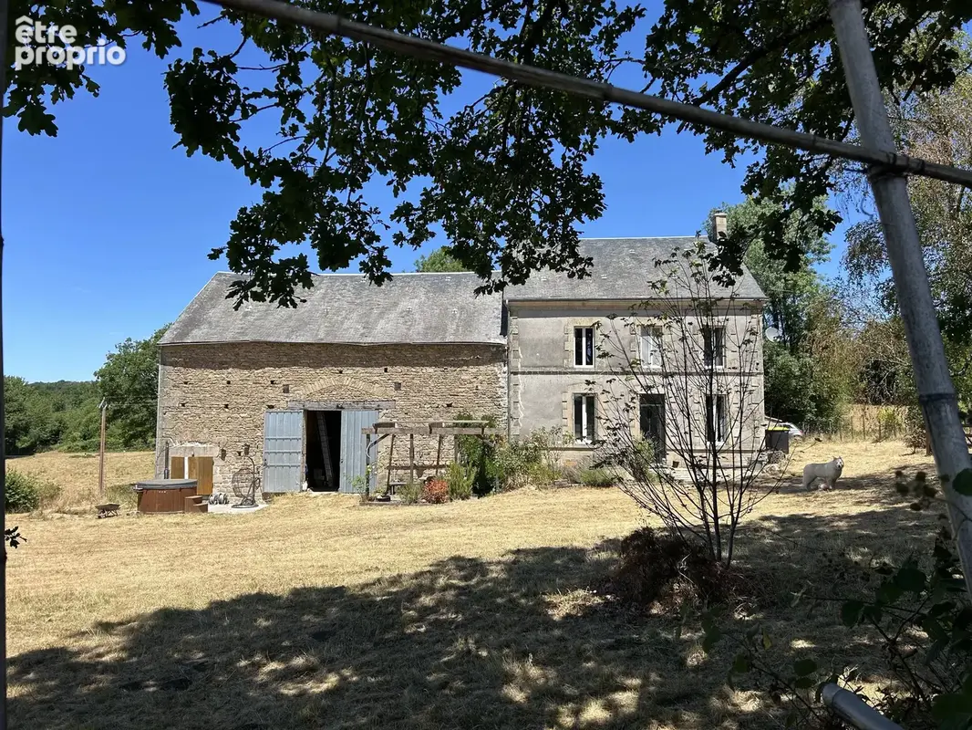 Maison à CHAMPSANGLARD