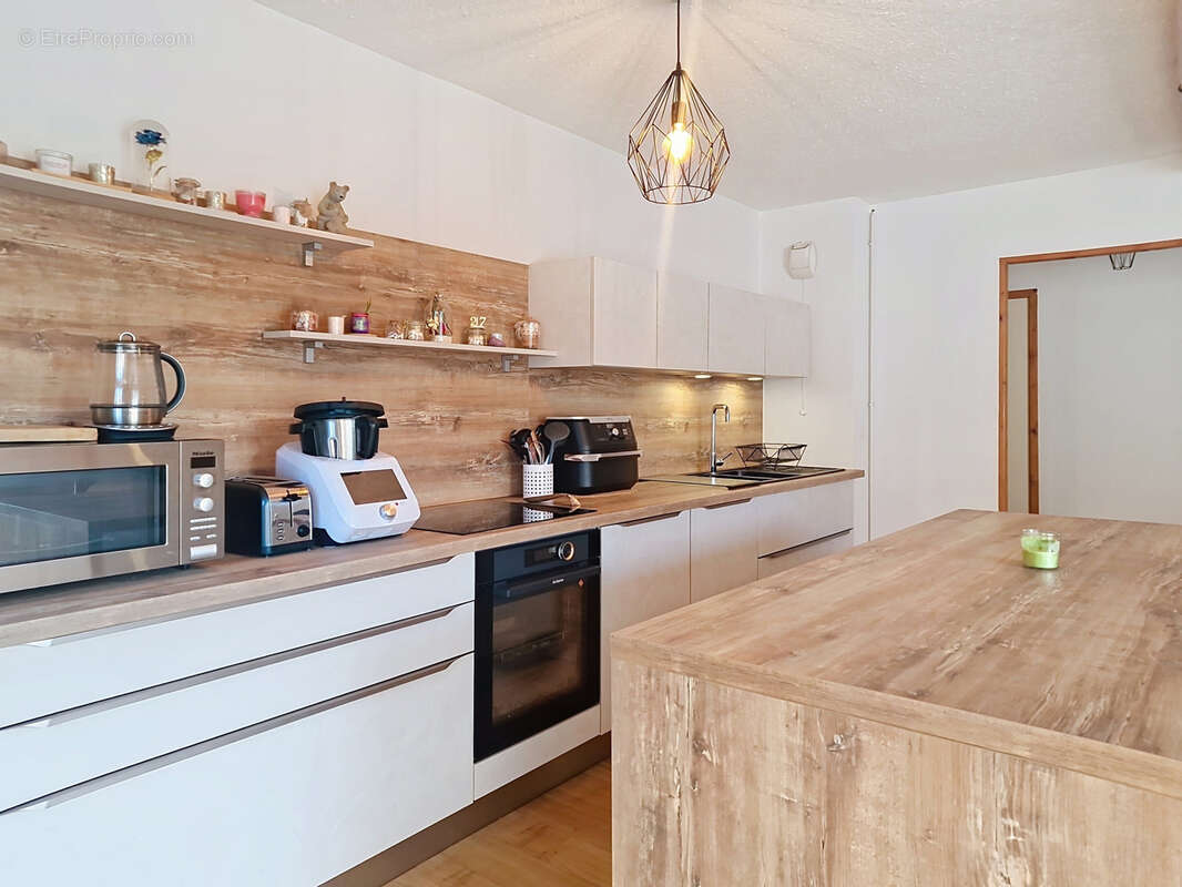 Appartement à GIERES