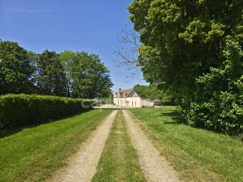 Maison à BEAUMONT-SUR-SARTHE