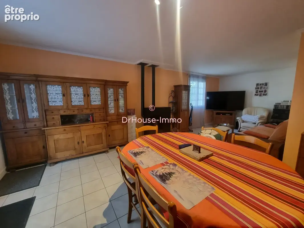 Maison 6 pièces 123 m² à vendre à Saint-Germain-Des-Pres (45220) - photo 4