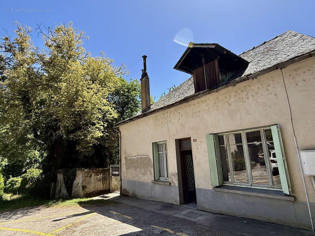 Maison à LAGUEPIE