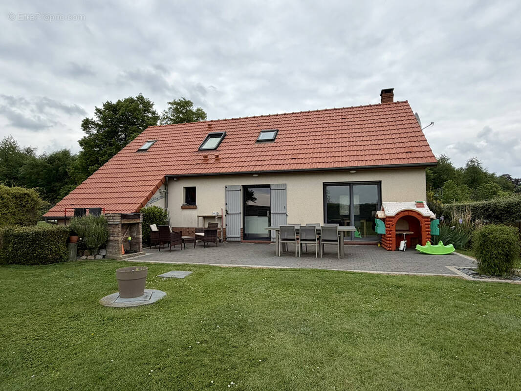 Maison à HAUTVILLERS-OUVILLE