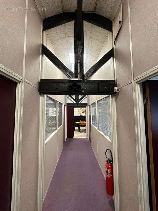 Autre à SAINT-MAUR-DES-FOSSES