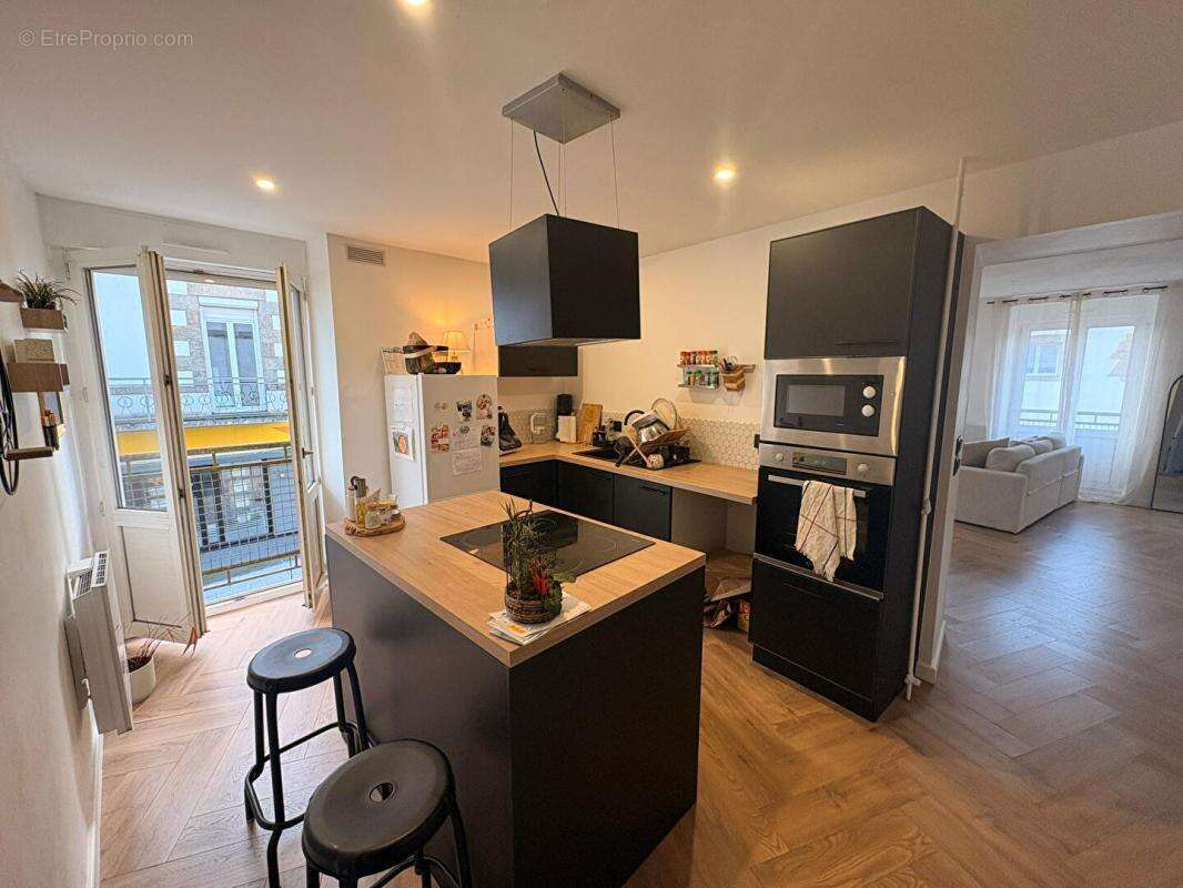 Appartement à BAUD