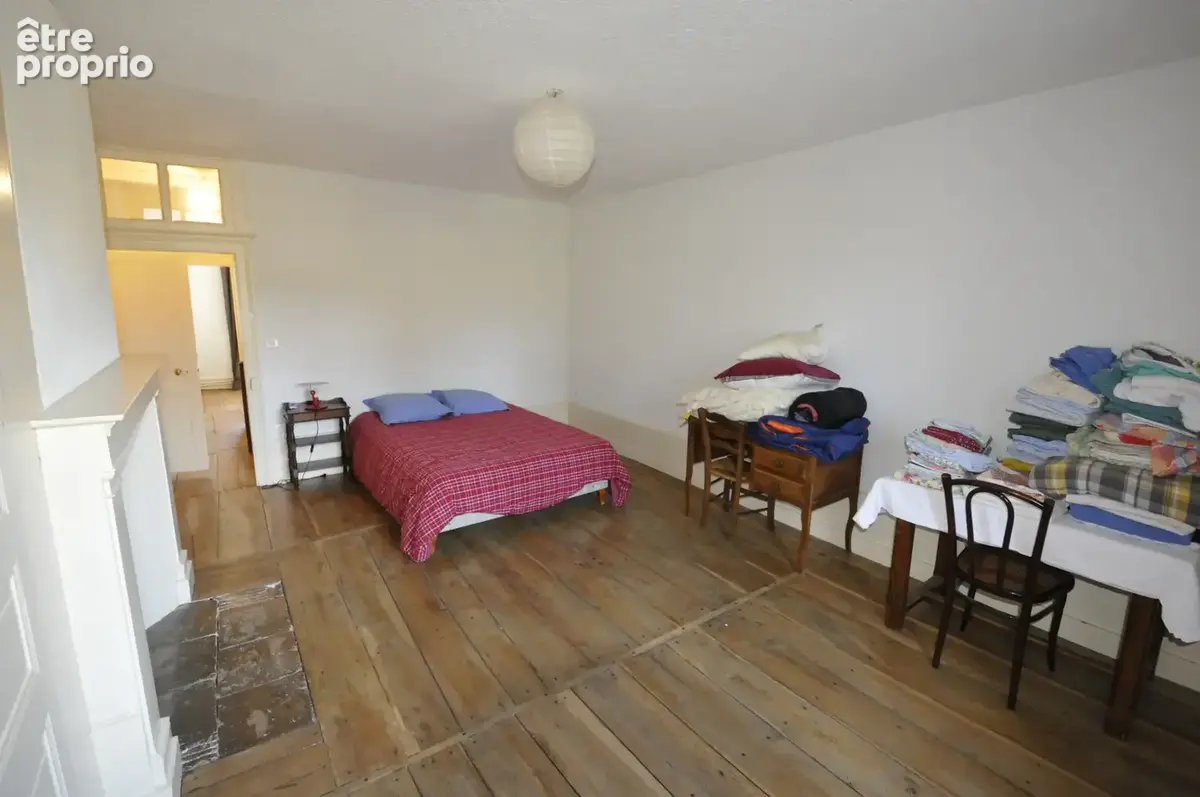 Maison de Maitre au coeur du Village de Pierre-Buffière - photo 16