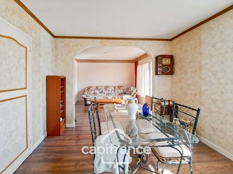 Maison avec sous sol total 6 pièces LE CHATELET (18) - photo 21