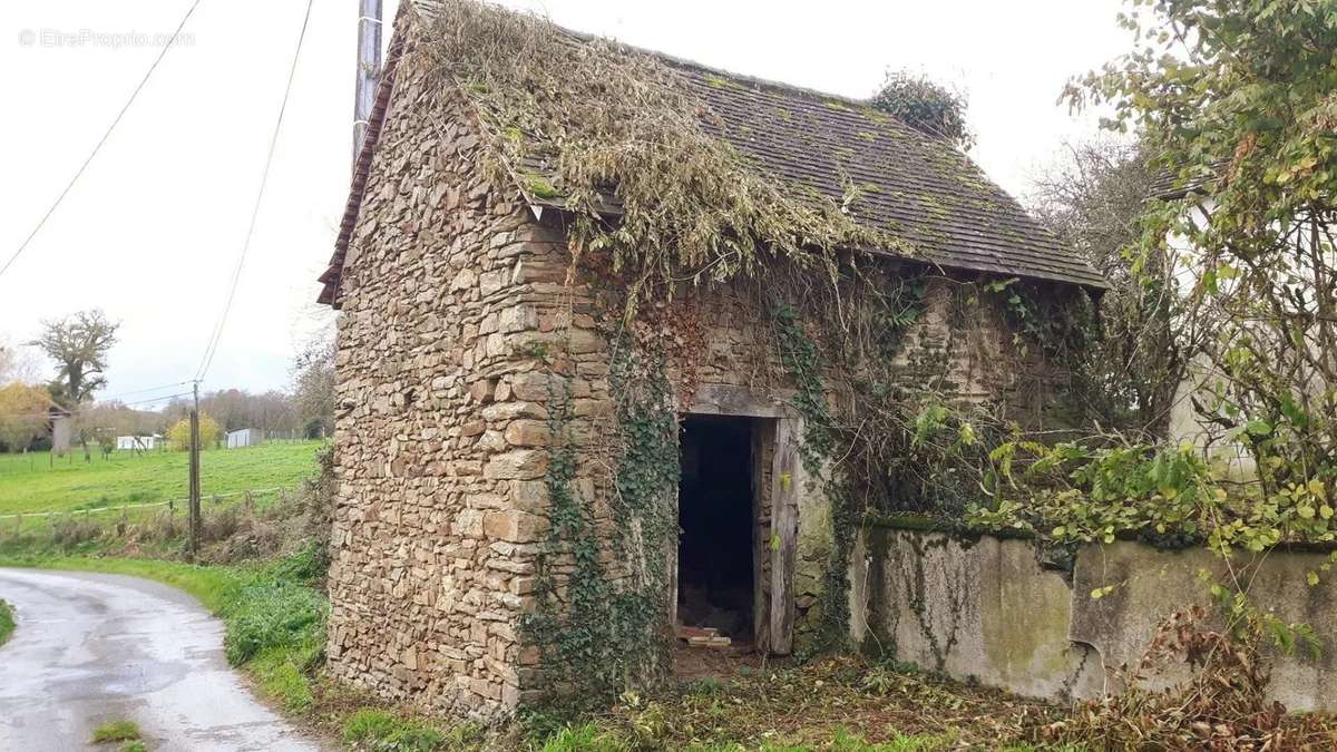 Maison à DUN-LE-PALESTEL