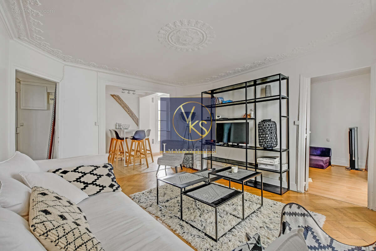 Appartement à PARIS-9E