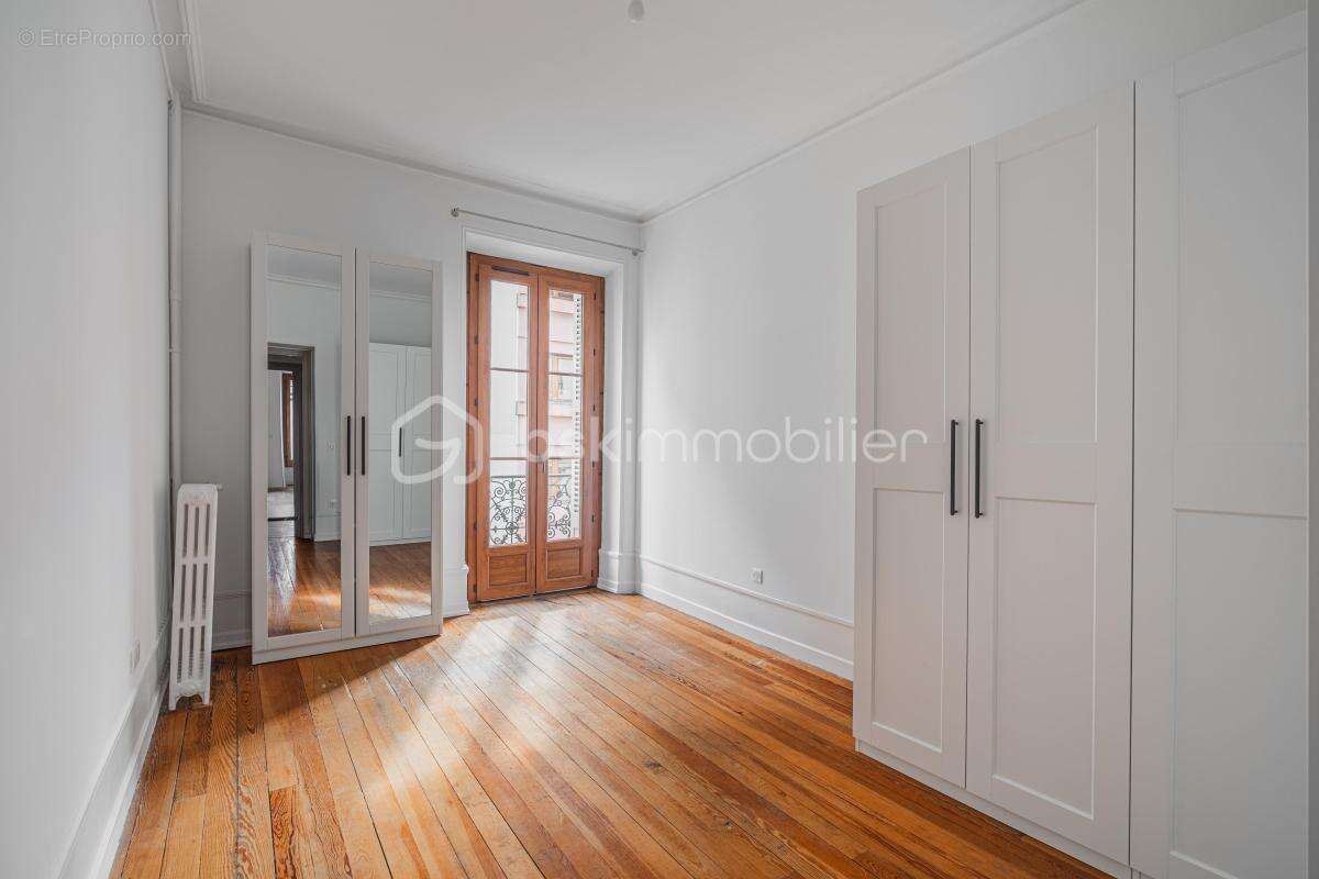 Appartement à AIX-LES-BAINS