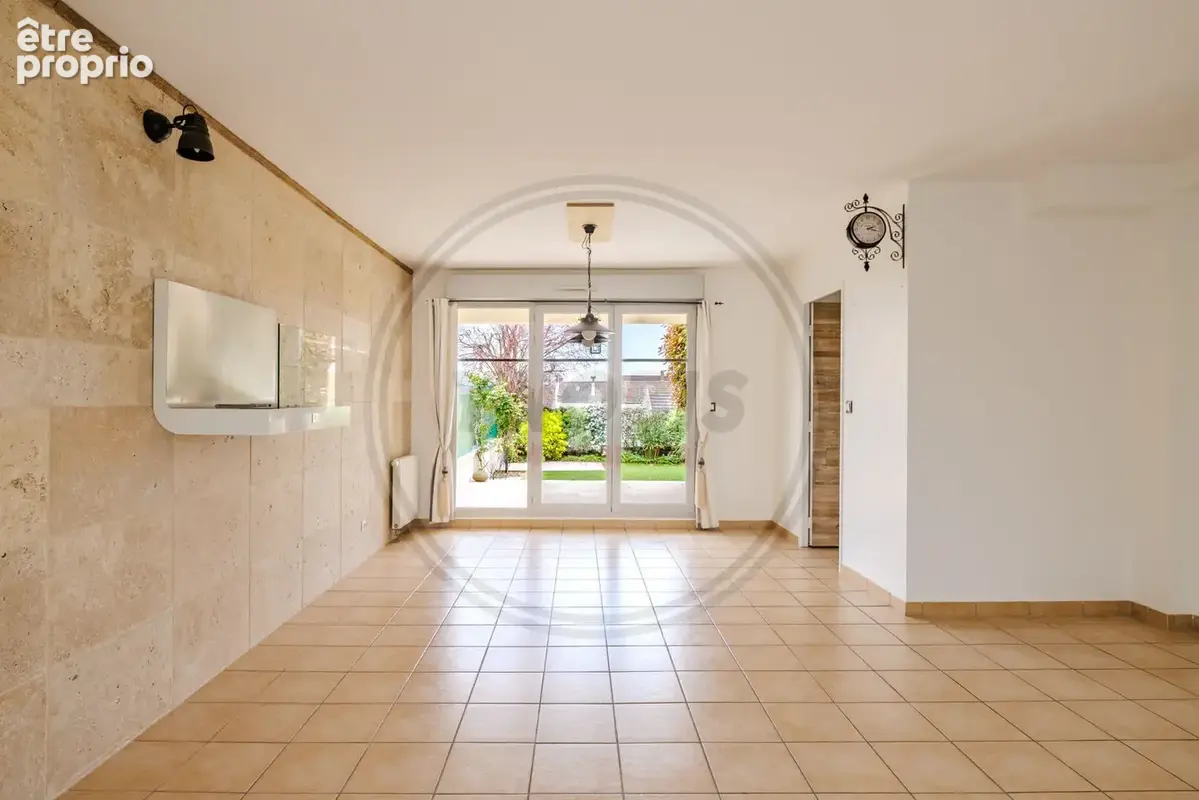 Maison Ecquevilly 5 pièce(s) 100 m2 - photo 8