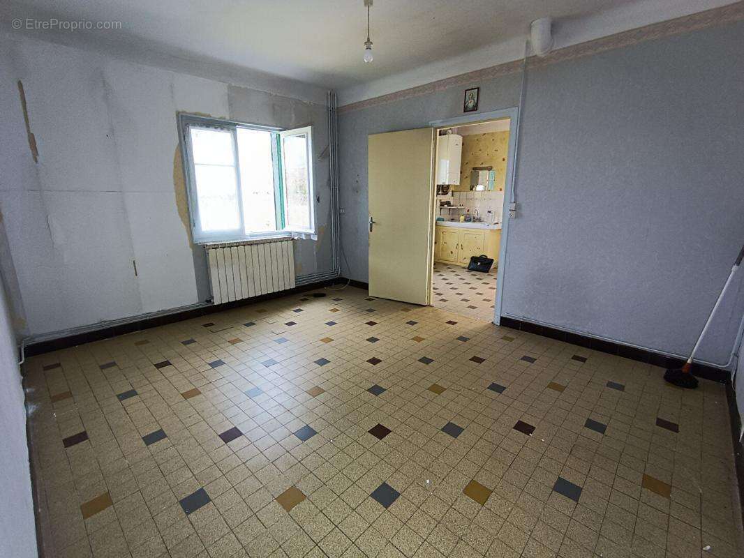 Maison à MAGNY-COURS