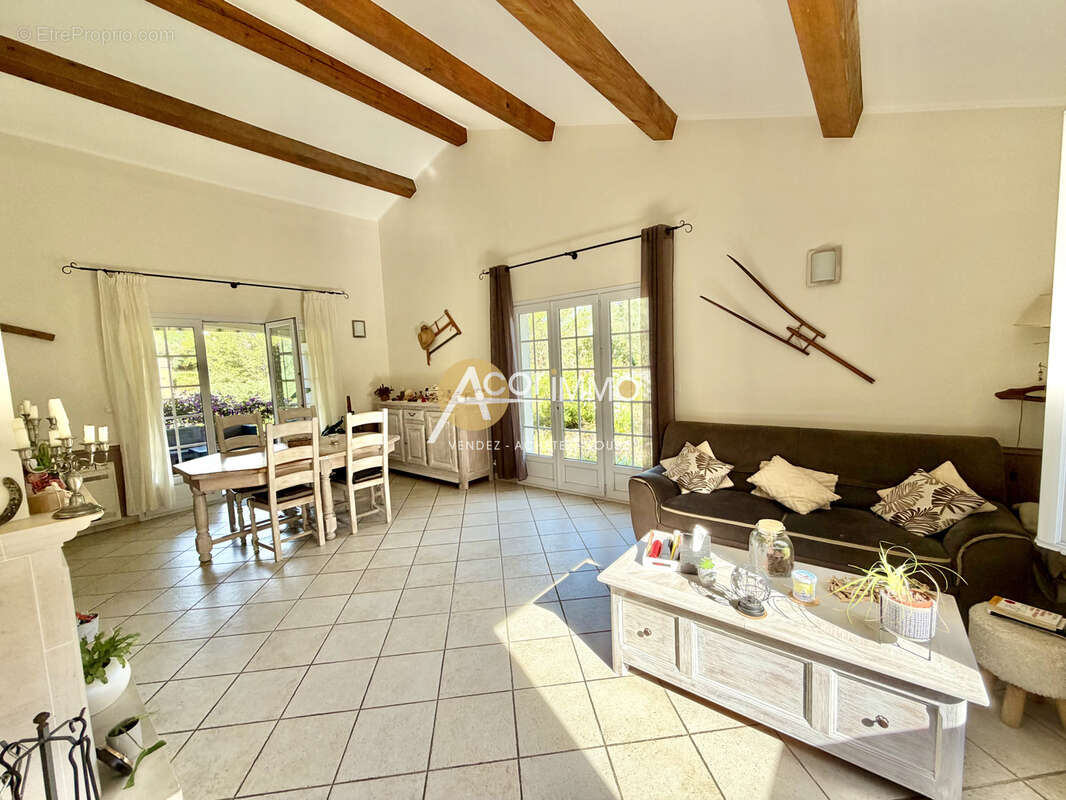 Maison à LA VALETTE-DU-VAR
