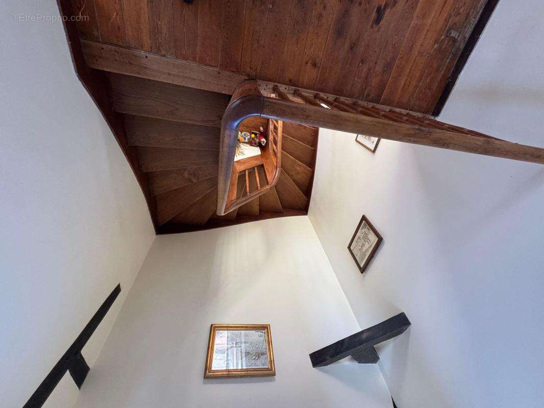 Maison à SAINTE-MARTHE