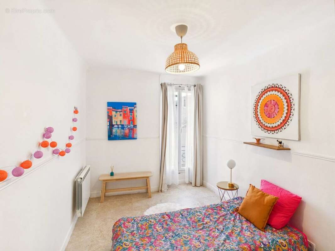 Maison à POURRIERES