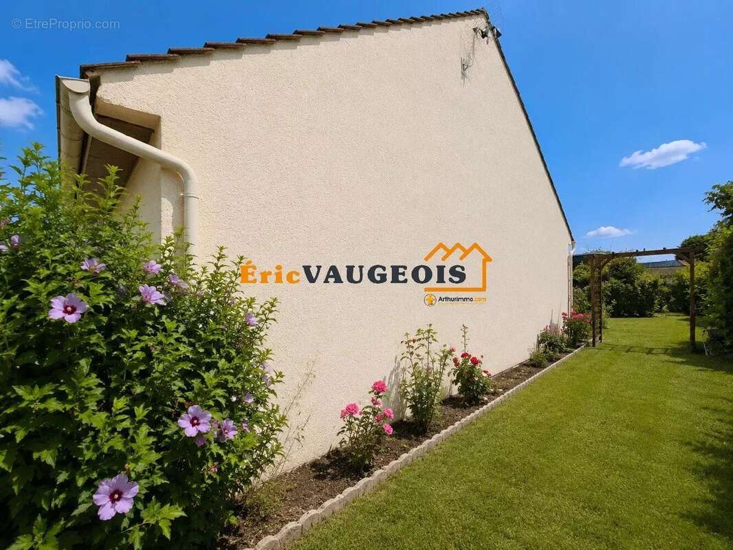 Maison à COULOMMIERS