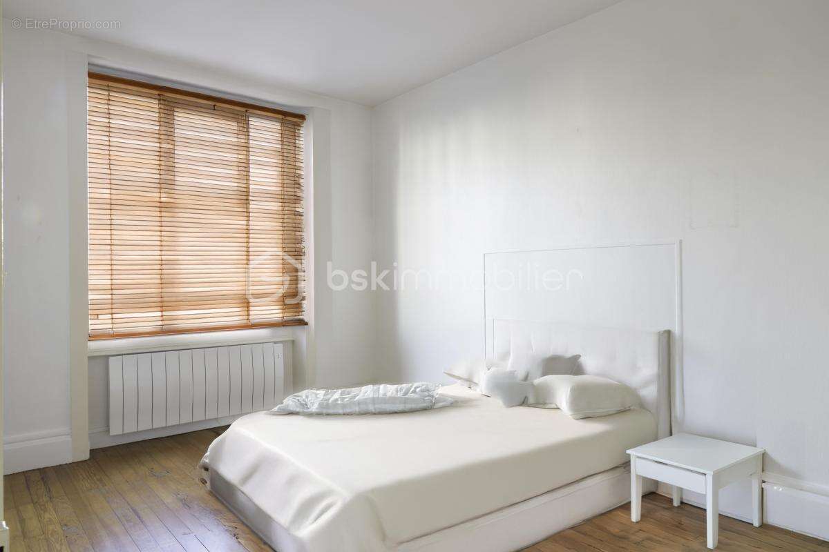 Appartement à TASSIN-LA-DEMI-LUNE