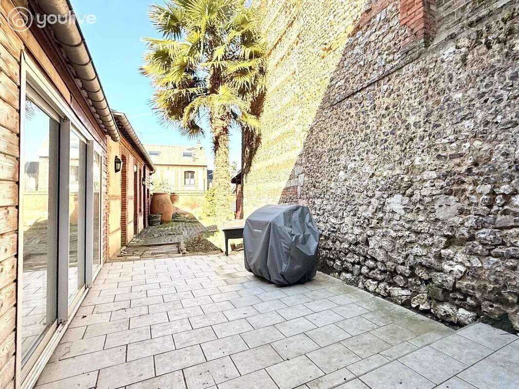 Maison à CANY-BARVILLE