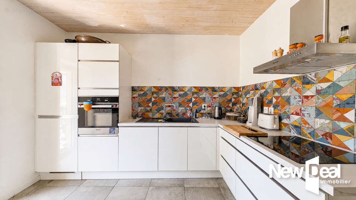 Appartement à DINGY-SAINT-CLAIR