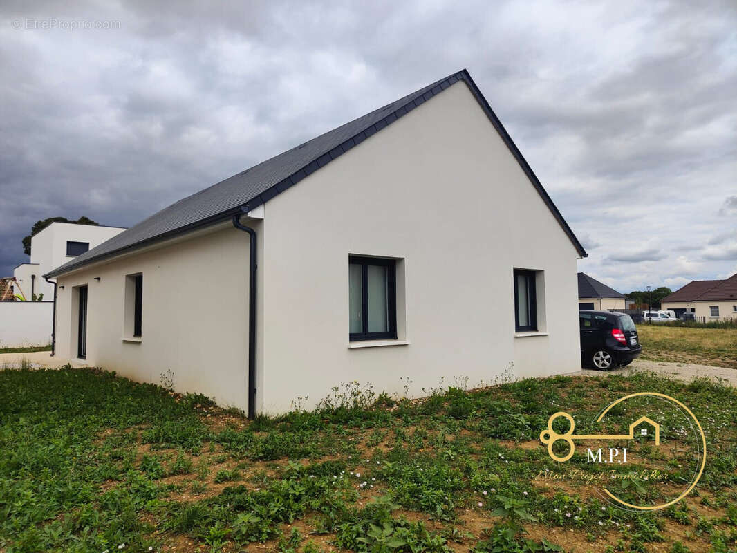 Maison à SAINT-PATERNE