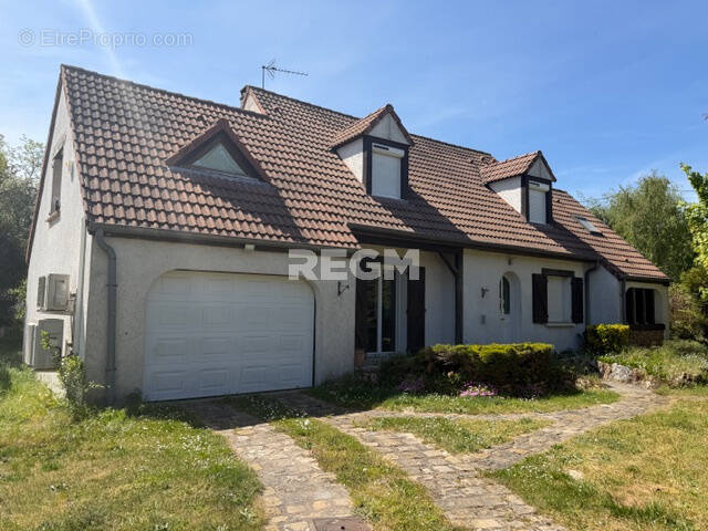 Maison à SOISY-SUR-ECOLE