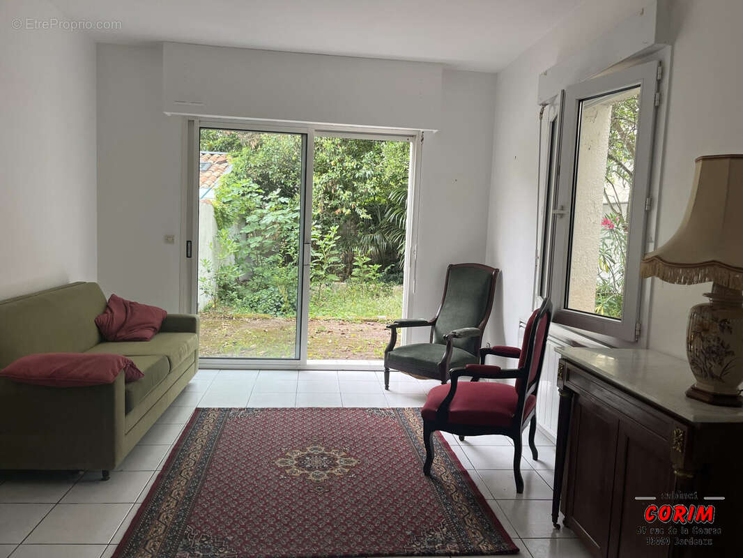 Appartement à BORDEAUX