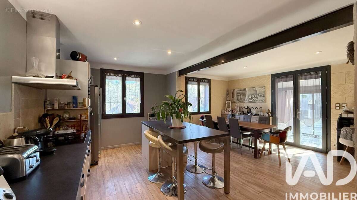 Photo 8 - Maison à LAGNES