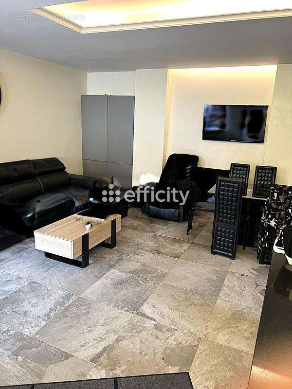 Maison à JUVISY-SUR-ORGE