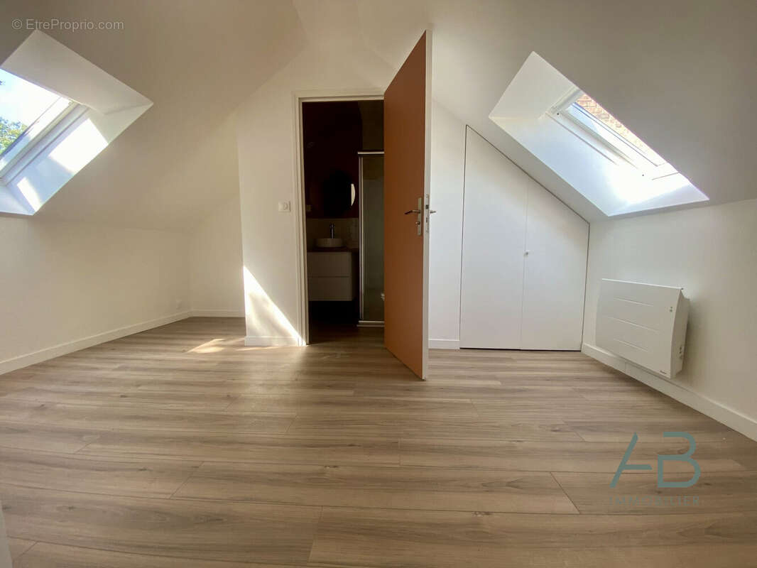 Appartement 35 m² à Lille  - photo 8