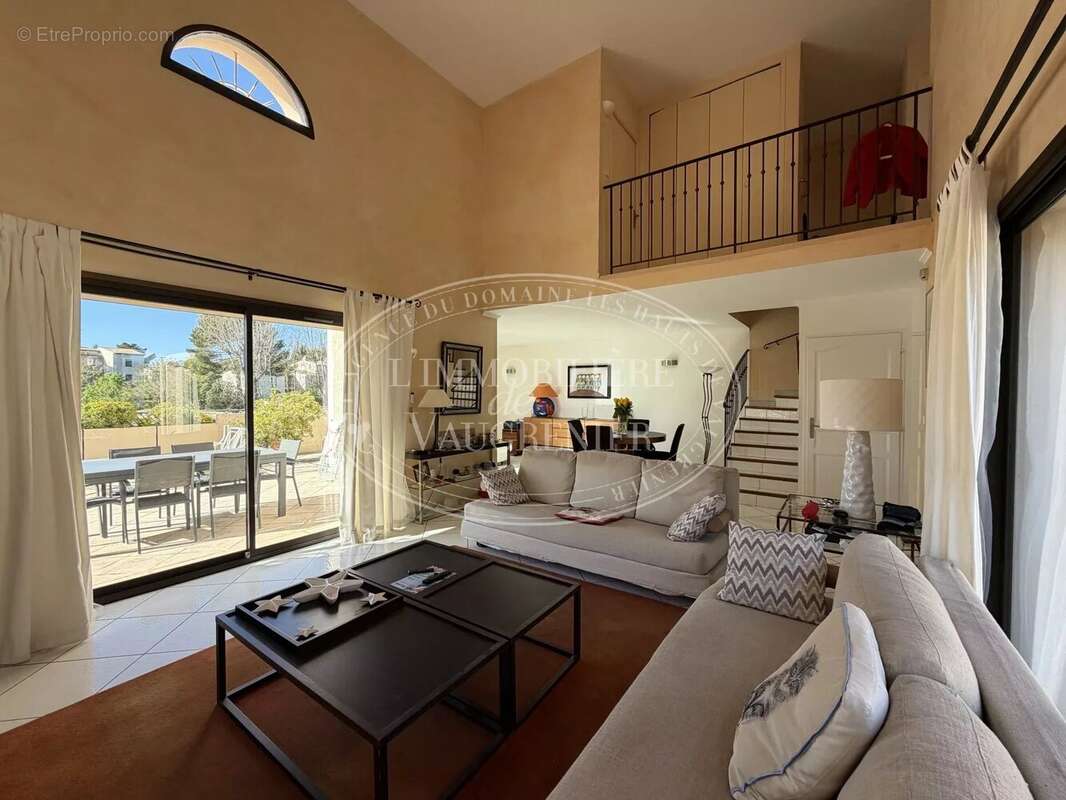 Maison à VILLENEUVE-LOUBET