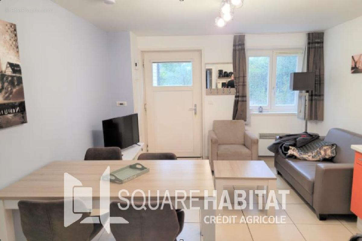 Appartement à OYE-PLAGE